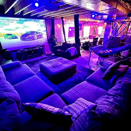Bach-Wedding Retreat W Game Room, Theater And Hot Tub, 420Ok Sleeps 25